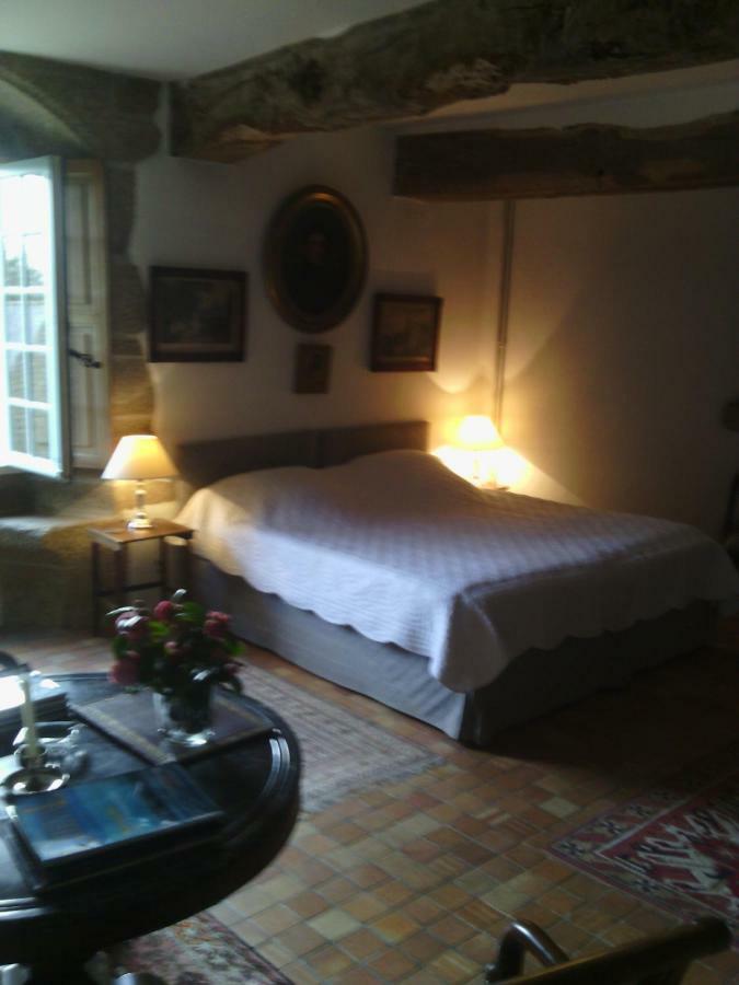 Bed and Breakfast Manoir De Kerguereon Ploubezre Exteriér fotografie