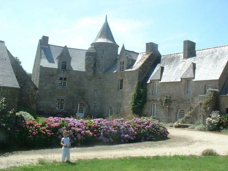 Bed and Breakfast Manoir De Kerguereon Ploubezre Exteriér fotografie